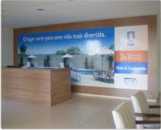 Adesivos, Perfurate, Blackout, Aplic&aacute;vel em paredes, vidros, divis&oacute;rias, ve&iacute;culos. Impress&atilde;o digital, vinil